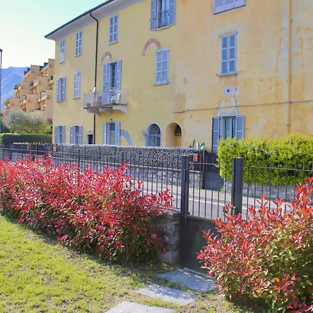 The Painter's Nest With Private Garden דירה